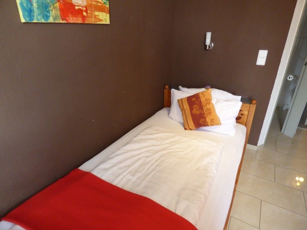 Hotel Art Inn Dinslaken Luaran gambar