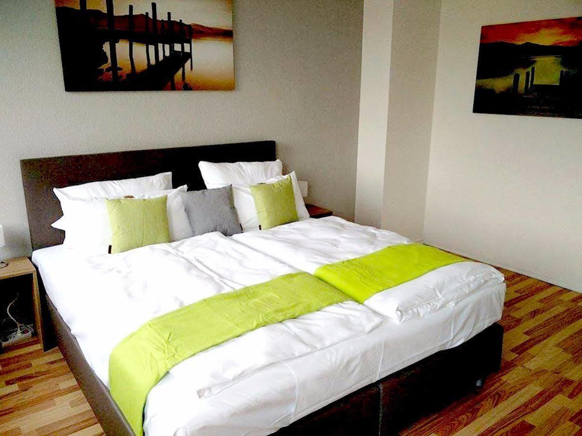 Hotel Art Inn Dinslaken Luaran gambar