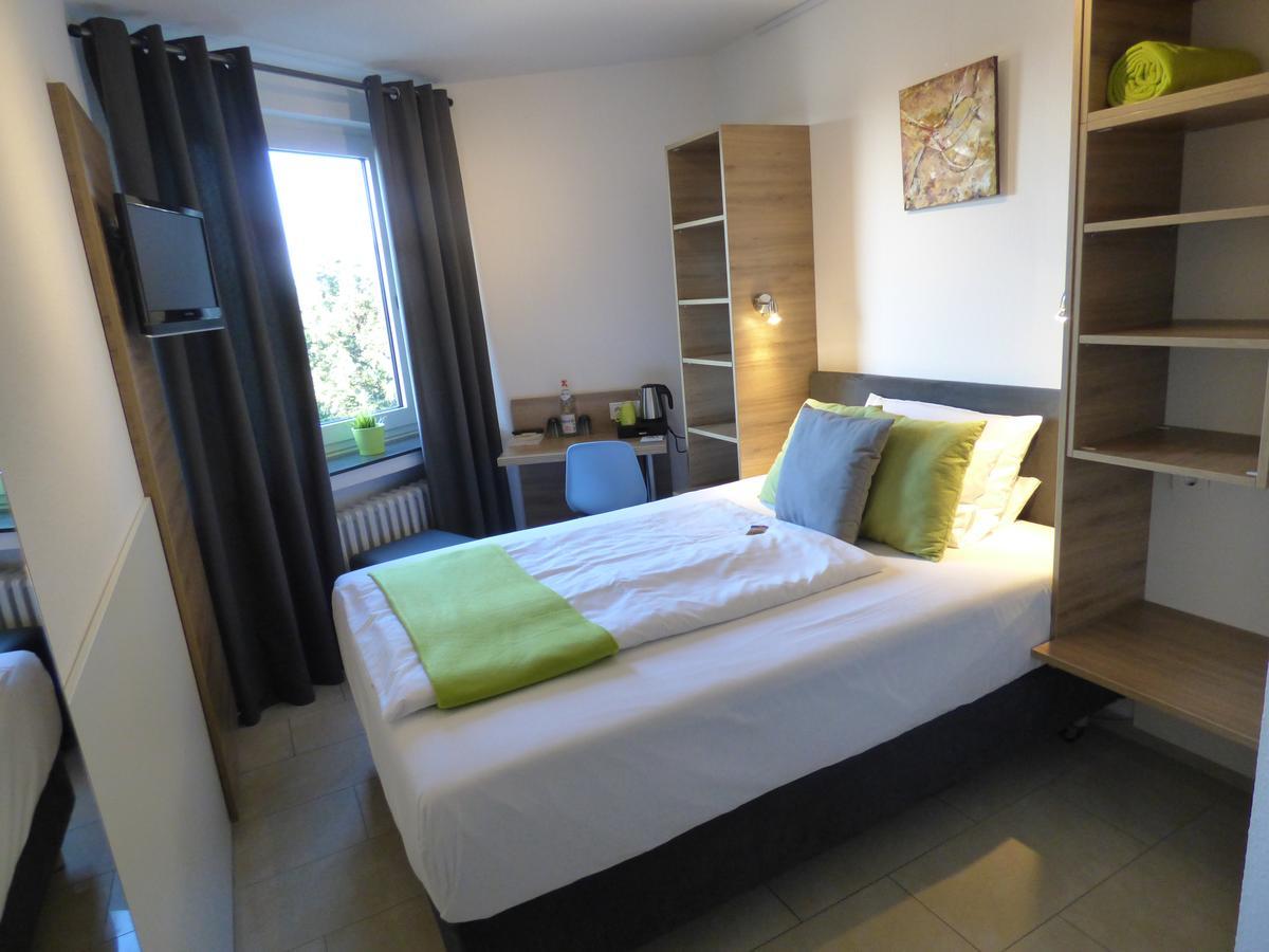 Hotel Art Inn Dinslaken Luaran gambar